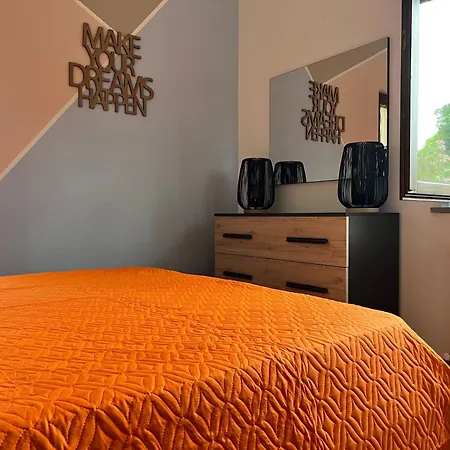 Hétvégi ház Western Club